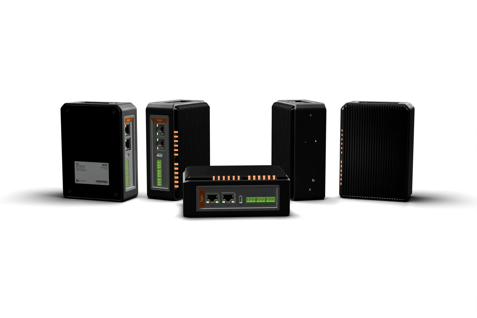 Linha de equipamentos ReComputer com LogOS vista de vários ângulos